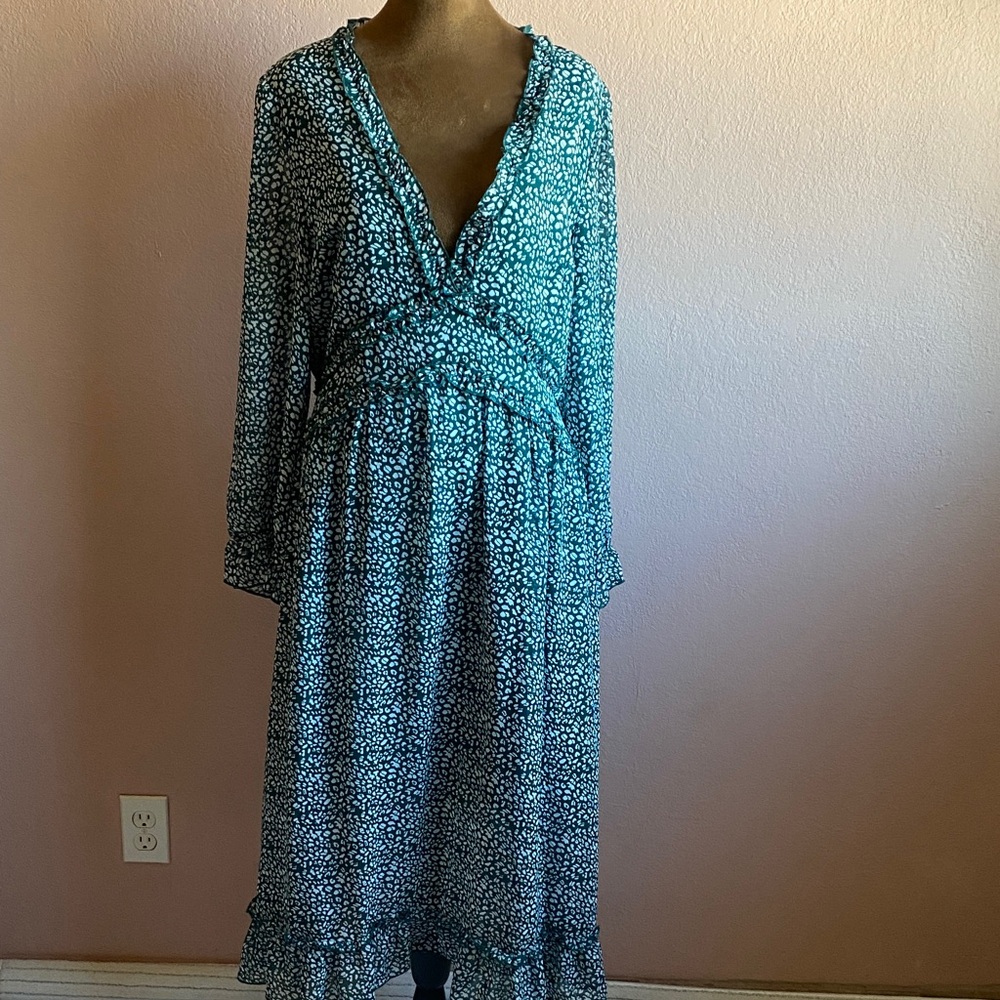 LUNA TUCCINI  Teal Floral Long Sleeve Dress